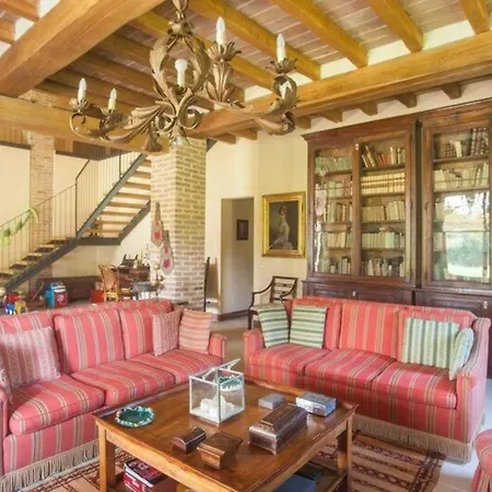 Ferienhaus Mit Privatpool Fuer 8 Personen Ca 250 Qm In Carpaneto Piacentino, Emilia-romagna Provinz Piacenza * Celleri
