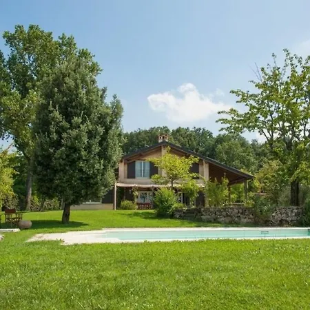 Hotel Ferienhaus Mit Privatpool Fuer 8 Personen Ca 250 Qm In Carpaneto Piacentino, Emilia-romagna Provinz Piacenza